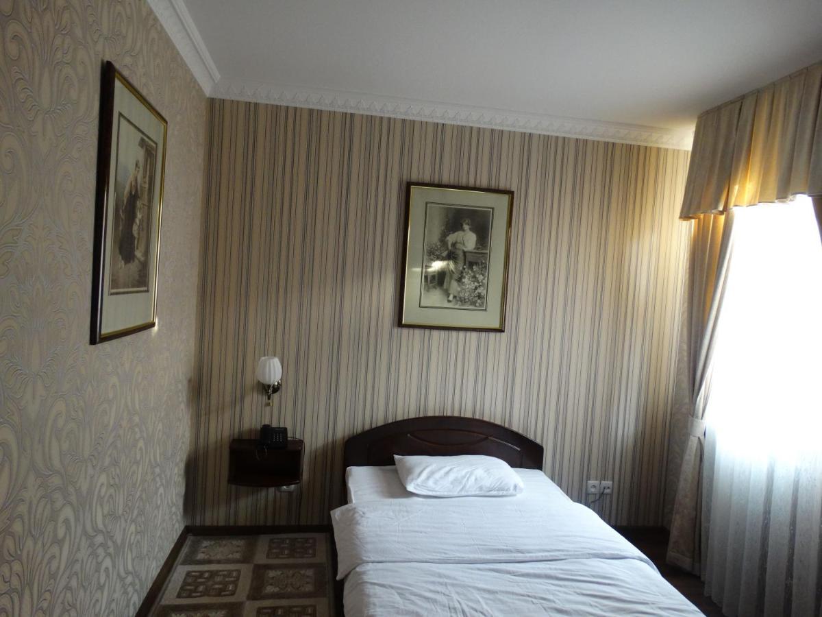 Hotel Papillon Taşkent Dış mekan fotoğraf