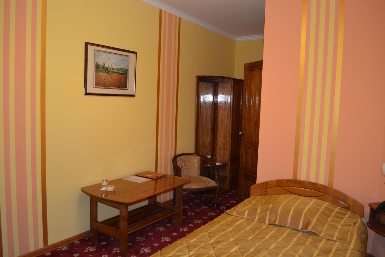 Hotel Papillon Taşkent Dış mekan fotoğraf