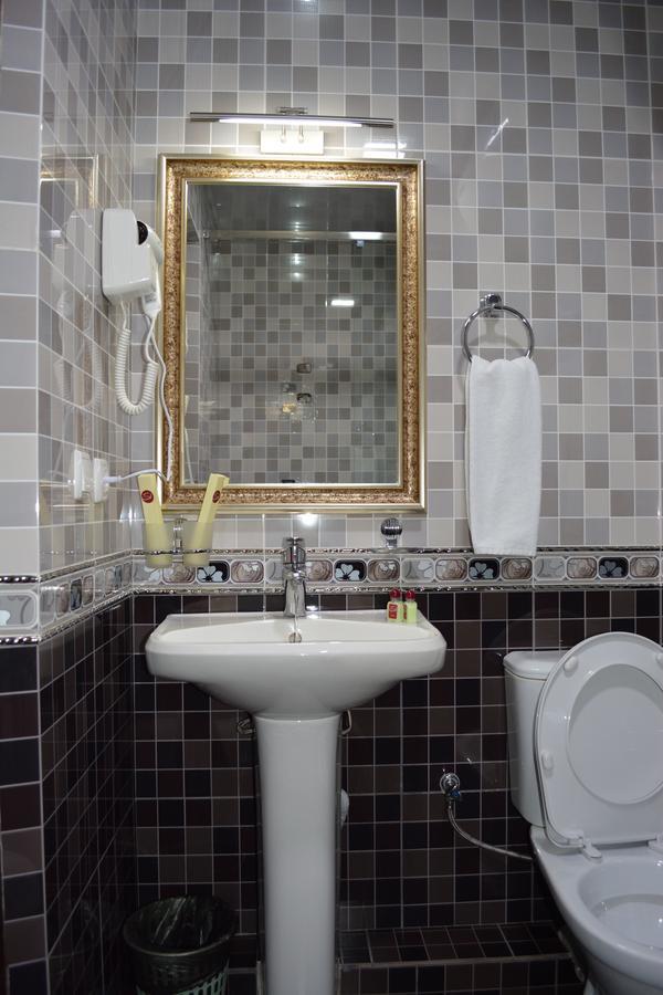 Hotel Papillon Taşkent Dış mekan fotoğraf